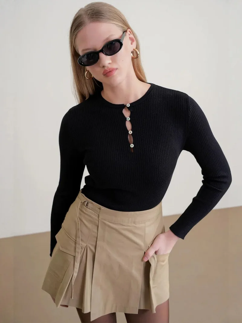 MixRay MIXRAY Button Detailed Crew Neck Sweater