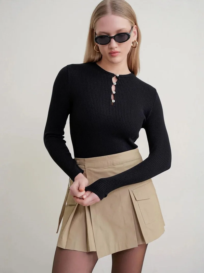 MixRay MIXRAY Button Detailed Crew Neck Sweater