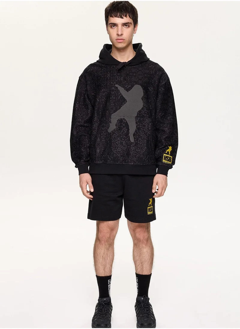 ليس بنجامنز HOODIE 501