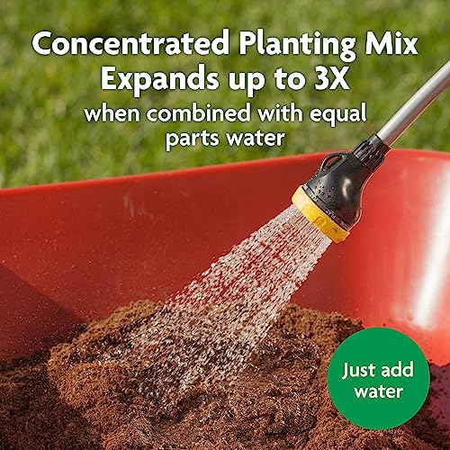 Miracle-Gro Expand 'n Gro Concentrated Planting Mix, Just Add Water for up to 3X Expansion, For Container and In-Ground Use, .33 cu. ft. Expands up to 1 cu. ft. - Image 3