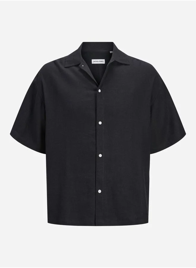 JACK & JONES Solid Regular Fit Spread Collar Shirt