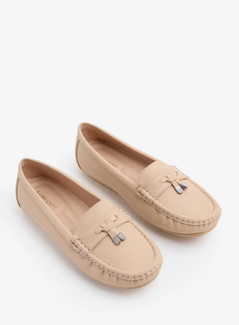 لوريان المساواة