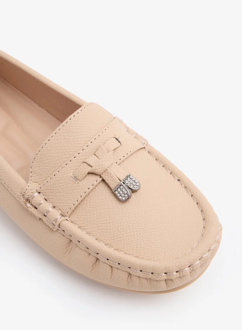 لوريان المساواة