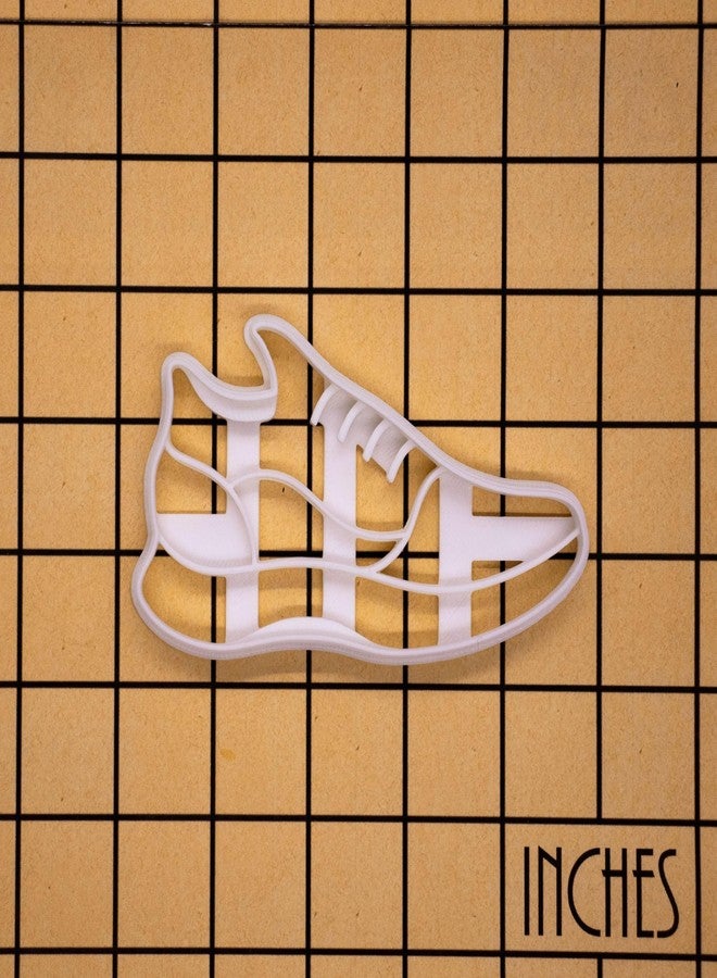 BAKERLOGY Running Shoe Cookie Cutter - Detailed Biscuit Cutter Design for Baking and Crafts, ideal on fondant, dough, clay - Image 4