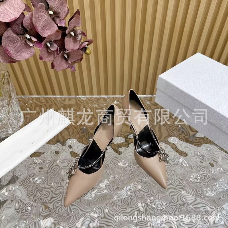 High-End Quality Genuine Leather Pointed Toe Shallow Mouth Mid-Ancient Style High Heels Star Chain Stiletto Heel Side Empty Shoes - Image 3