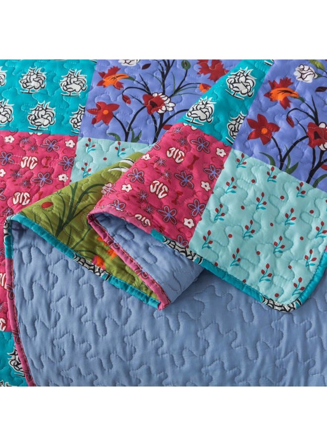 SLPR All is Bright 3-Piece Quilt Set – King Size with 2 Shams, Summer Lightweight Quilted Bedspread with Colorful Patchwork, Bohemian Vintage-Inspired Bedding for All Seasons - Image 5