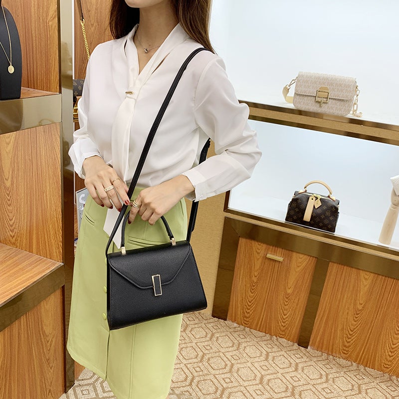 The Story Of Explosions 2024 Rose Liu Yifei'S Red And White Portable Women'S Bag Joker Leather Kelly Bag - Image 1