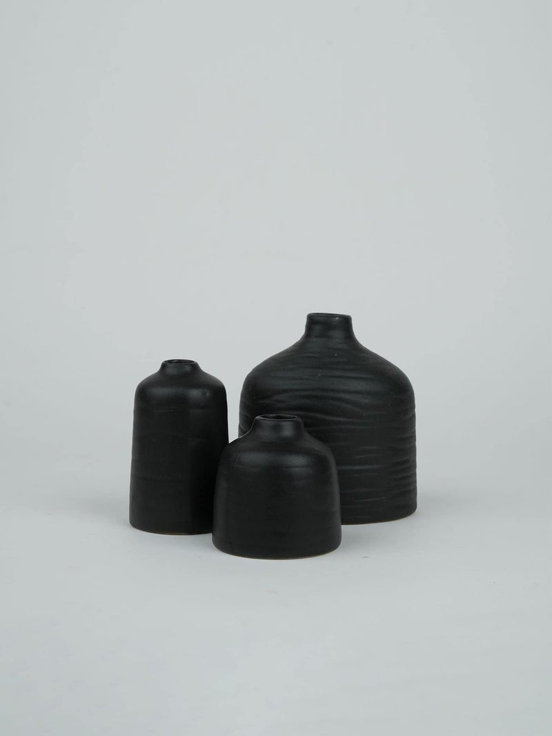 PUREZENTO AKAI Japanese Design Black Ceramic Vase Set of 3 | Modern Minimalist Decorative Vases for Home & Office Decor| Vases for Shelves, Centerpieces & Gifting - Image 5