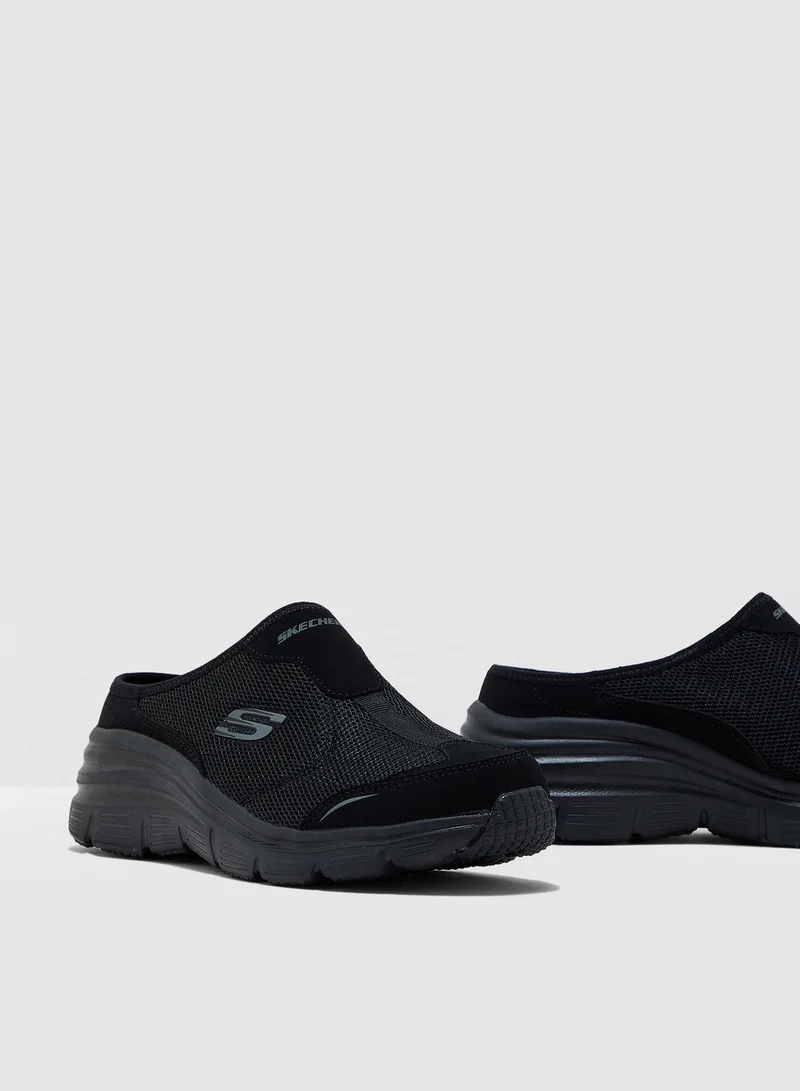 SKECHERS Fashion Fit