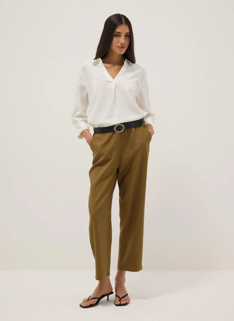 او في اس OVS White Linen And Viscose-Blend V-Neck Regular-Fit Shirt