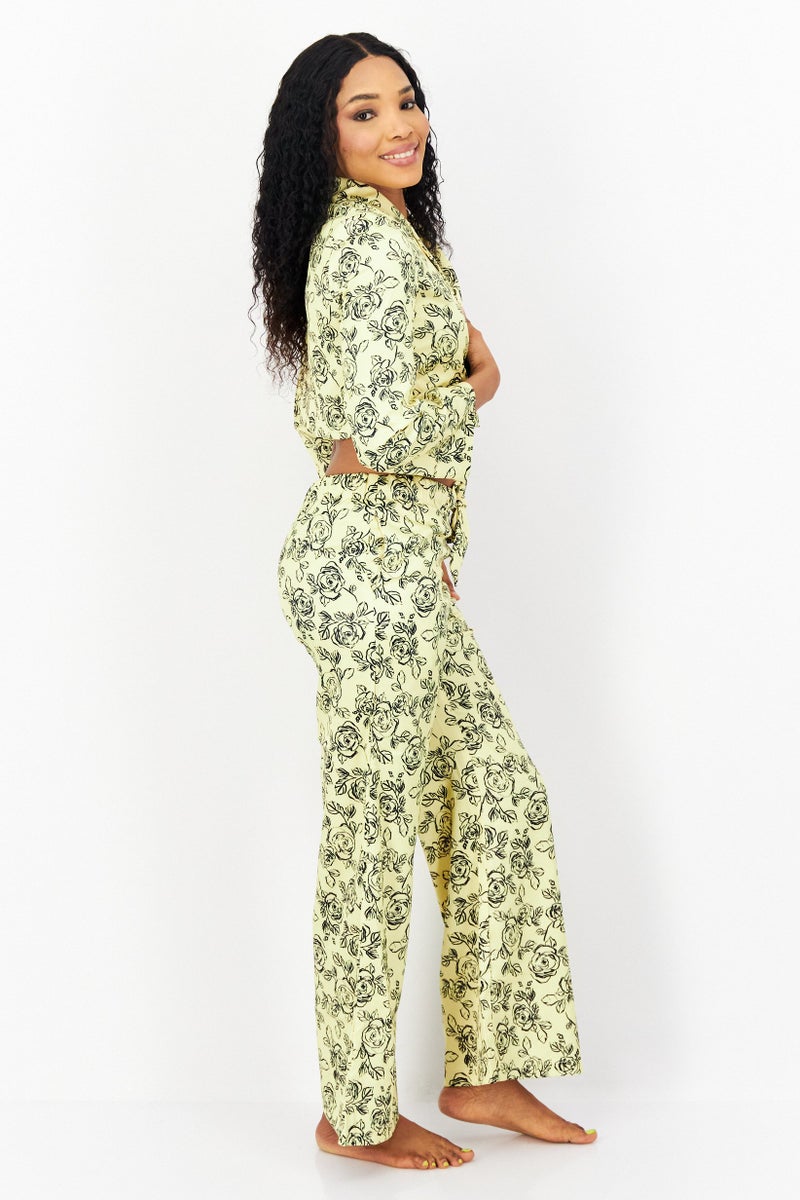 LOST INK Women 2 Piece Oversize Floral Print Long Sleeve Pyjama Set, Yellow - Image 4