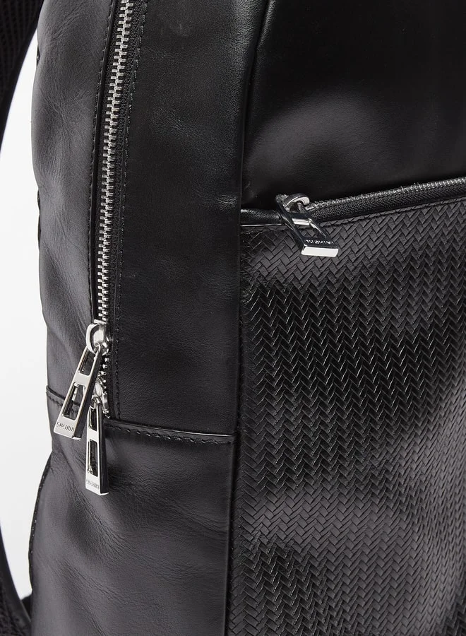 DUCHINI Men's Textured Backpack with Adjustable Strap and Zip Closure