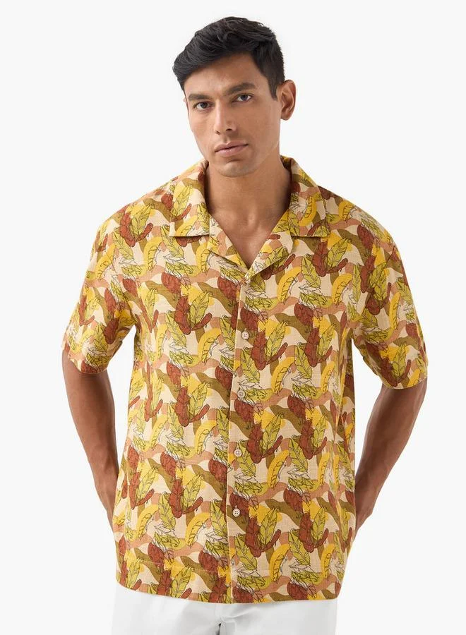 Iconic Iconic All-Over Leaf Print Camp Collar Shirt