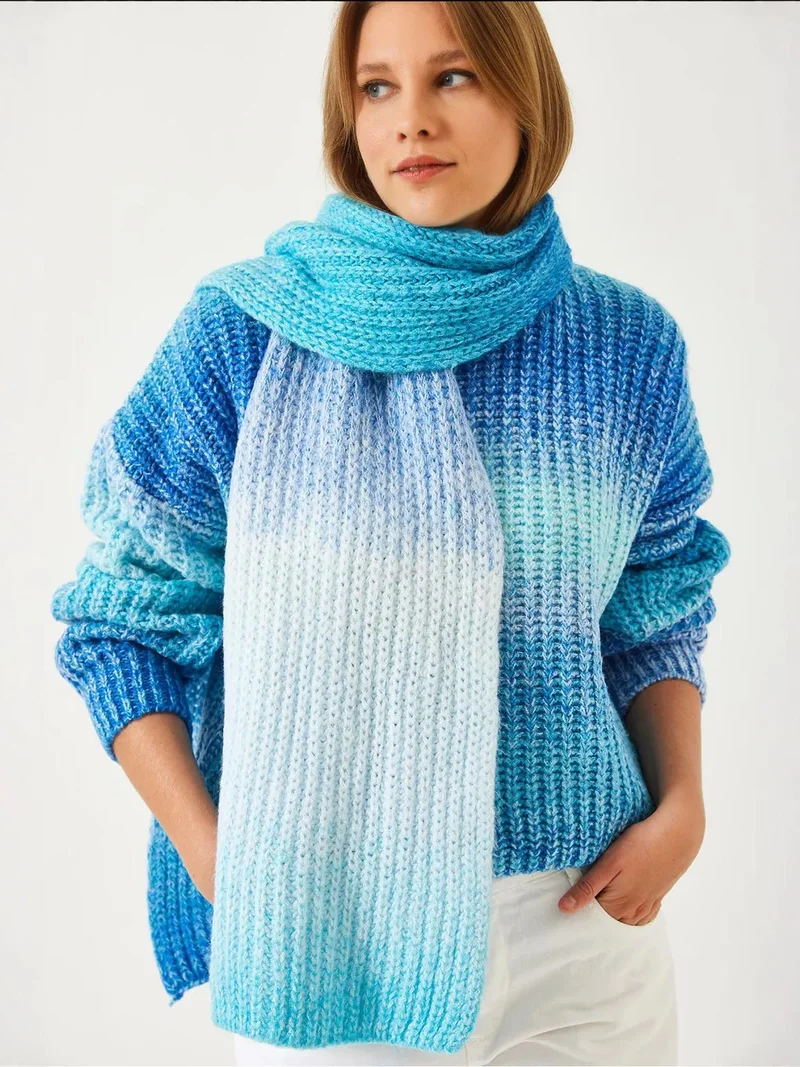 بيانكو لوتشي كنزة بياقة مستديرة مضلعة بتدرج لوتشي