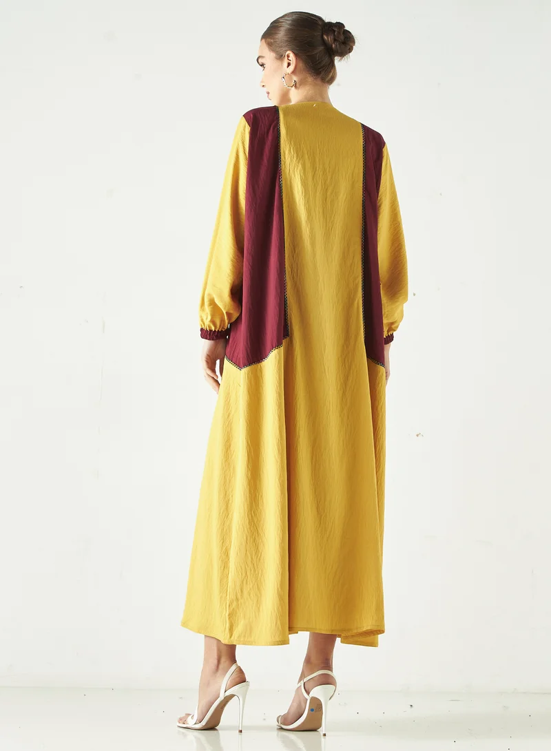 Hadiyath Al Madinah Two Toned Abaya with Hijab
