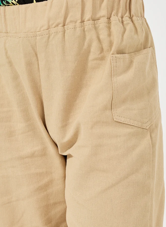 Styli Styli Solid Pocket Detail Shorts
