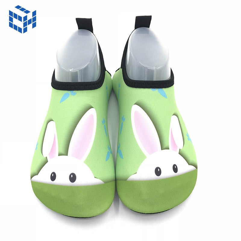 Chilo Cube Kids Swim Shoes Water Park Cartoon Rubber Sole Beach Socks Skin-Touch Anti-Slip Cut-Proof Diving Shoes - Image 4