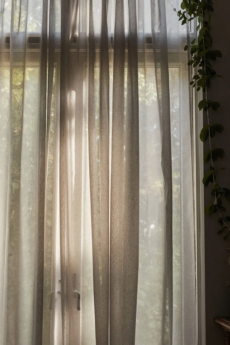 H&M Wide multiway curtain length