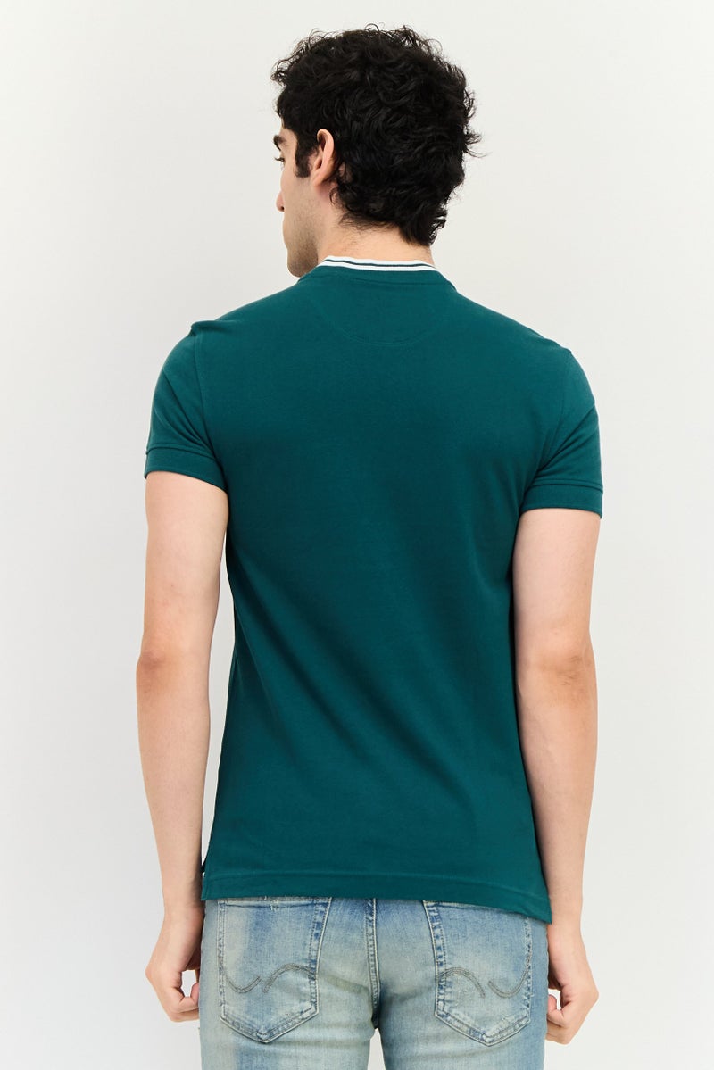 Levi's تي شيرت بولو قصير الأكمام للرجال بتصميم عادي وشعار العلامة التجارية، أخضر - Image 4