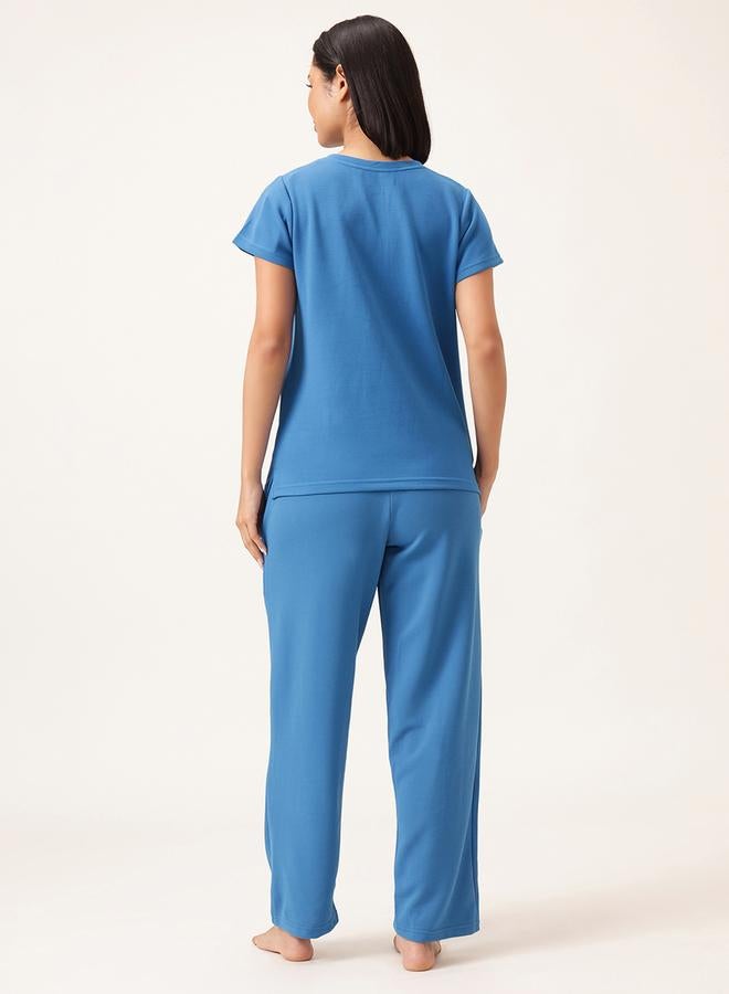 كلوفيا طقم بيجامة تي شيرت قصير بأكمام قصيرة بنقشة وافل من كلوفيا - Image 5