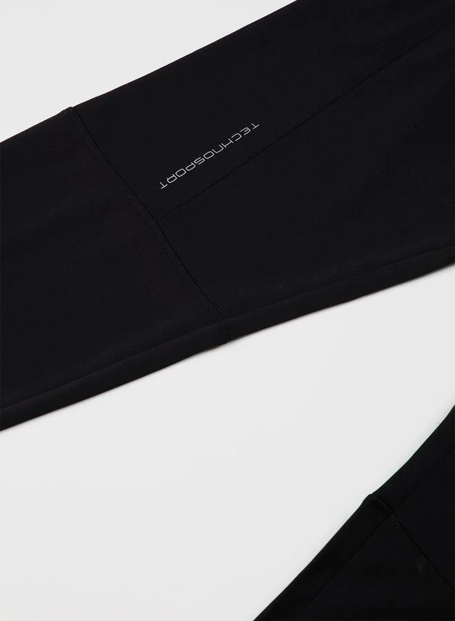 تكنوسبورت Solid Slim Fit Track Pants with Logo Detail by Styli