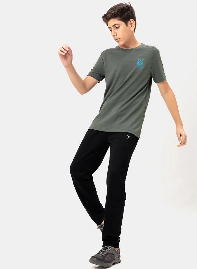 تكنوسبورت Solid Slim Fit Track Pants with Logo Detail by Styli