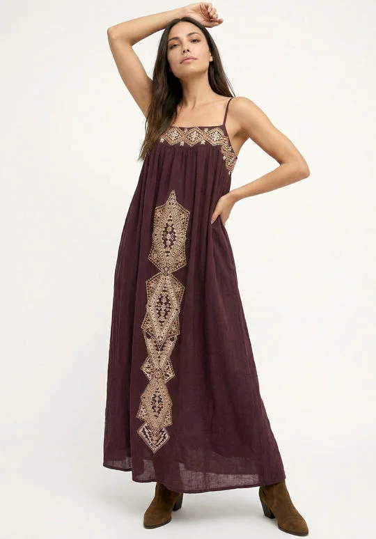 رافاي Sapphire Spaghetti Strap Embroidered Maxi Dress In Aubergine