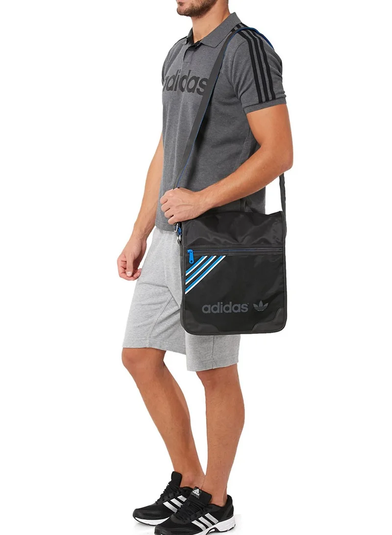 adidas Originals Classic Messenger