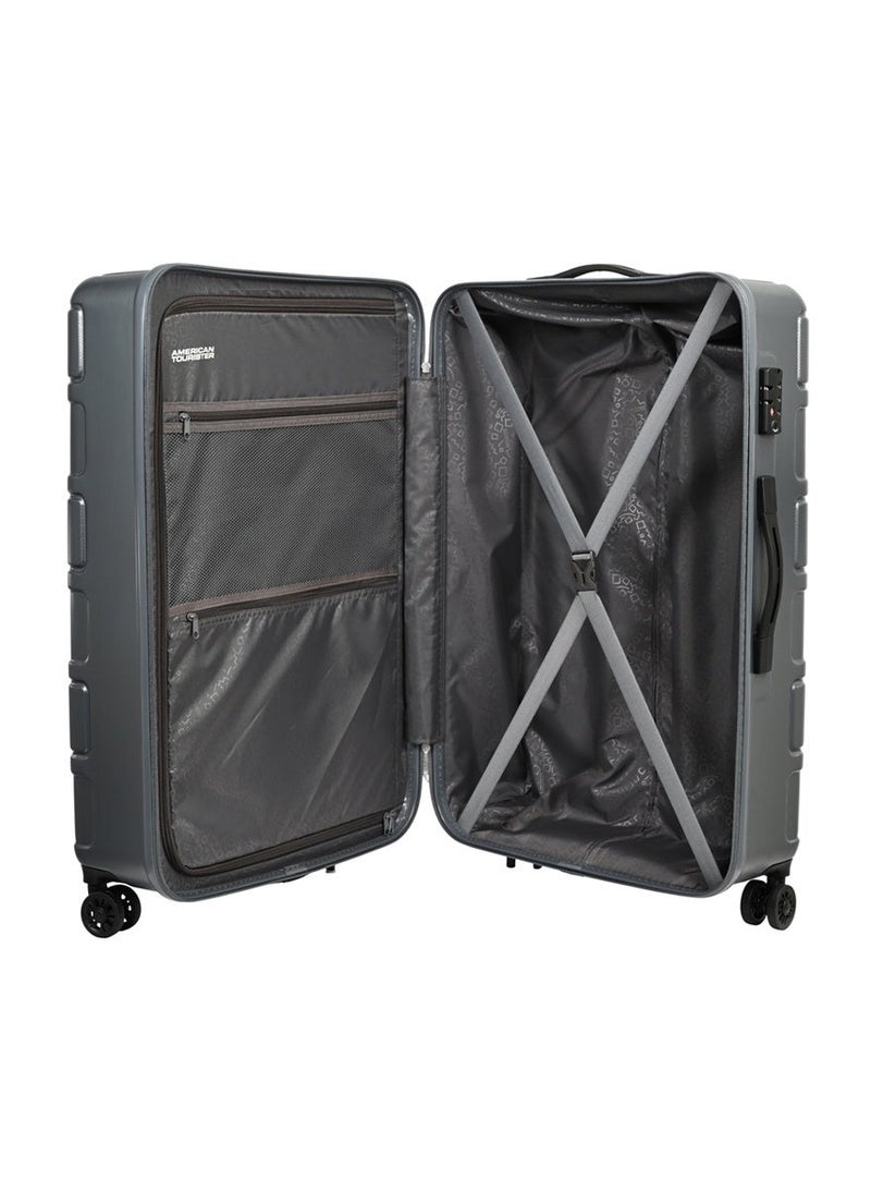 AMERICAN TOURISTER حقيبة سفر بريكلاين، حجم تسجيل 80 سم / 30 بوصة، 4 عجلات دوارة، قمة صلبة، PC، ظل داكن | مقاومة للخدوش | قفل TSA | جيب شبكي داخلي - ضمان دولي لمدة 3 سنوات - Image 5