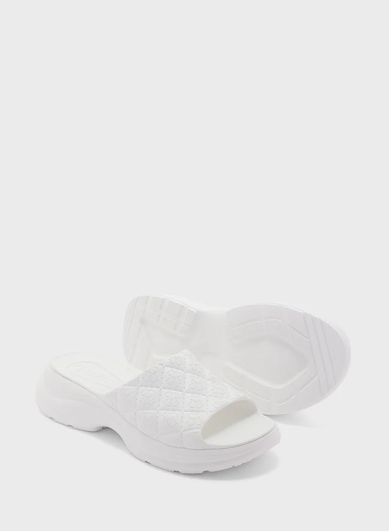 GUESS Fenixy Eva Slipper