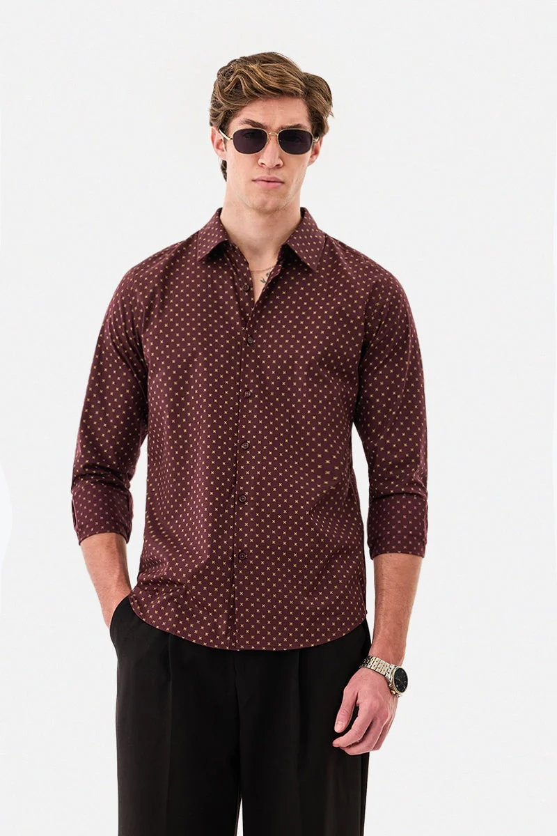 سنيتش قميص قطني مطبوع بقصة ضيقة