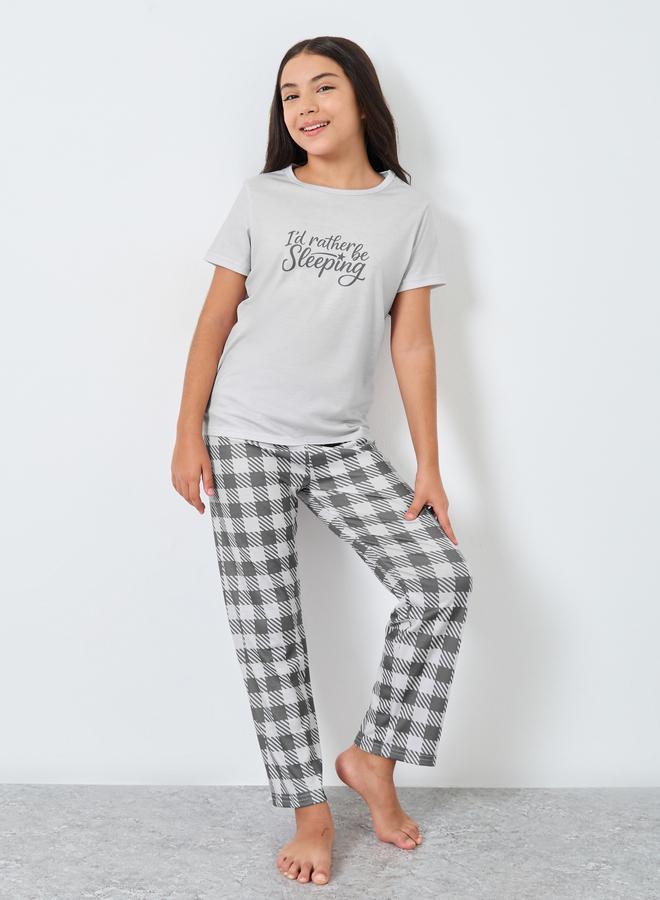 Styli Teen Grey Slogan T-Shirt and Checked Pyjama Set - Image 1