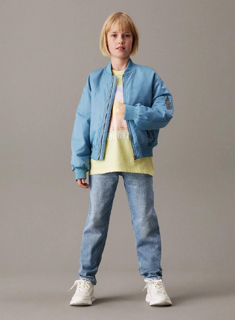 كالفن كلاين جينز تيشرت بقصة مريحة مزين بطبعة رسومات غروب الشمس - Image 4