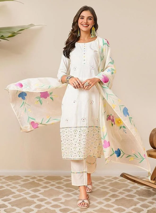 ISHIN Ishin Off White Cotton Kurta with Pants and Dupatta Set