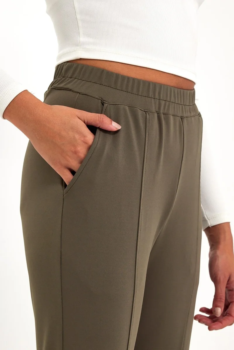 الكسندر جاردي Elasticated Leg Leggings with Pockets (B23-12602)