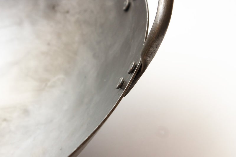 Craft Wok Big 16 Inch Heavy Canton Style Hand Hammered Carbon Steel Wok (Round Bottom) / 731W87 - Image 2