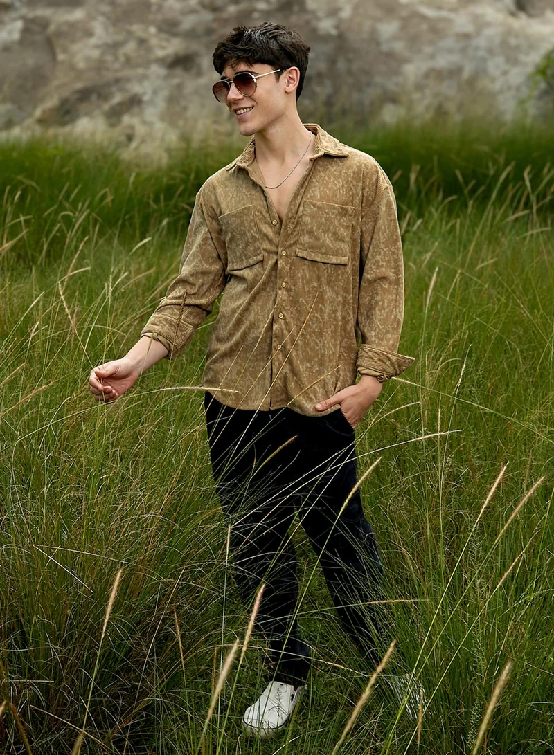 Campus Sutra Campus Sutra Men's Olive Green Faded Corduroy Oversized Shirt For Casual Wear | Spread Collar | Long Cuffed Sleeves | Button Closure | Oversized Shirt Crafted With Comfort Fit For Everyday Wear