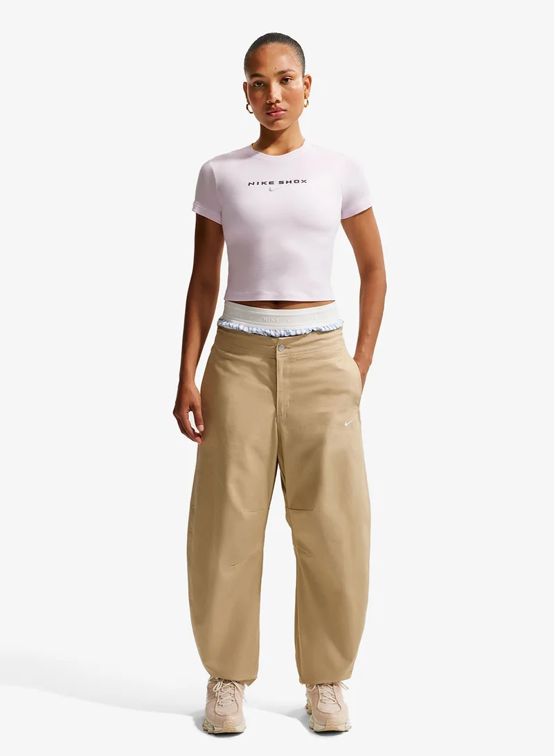 نايكي شورتس تي شيرت برسومات