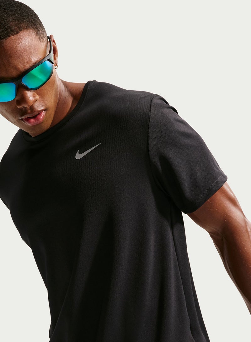 Nike DRI-FIT UV MILER SS - Image 4