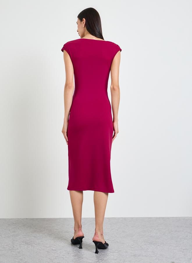 Styli Red Metal Decor Detail Sheath Midi Dress - Image 5