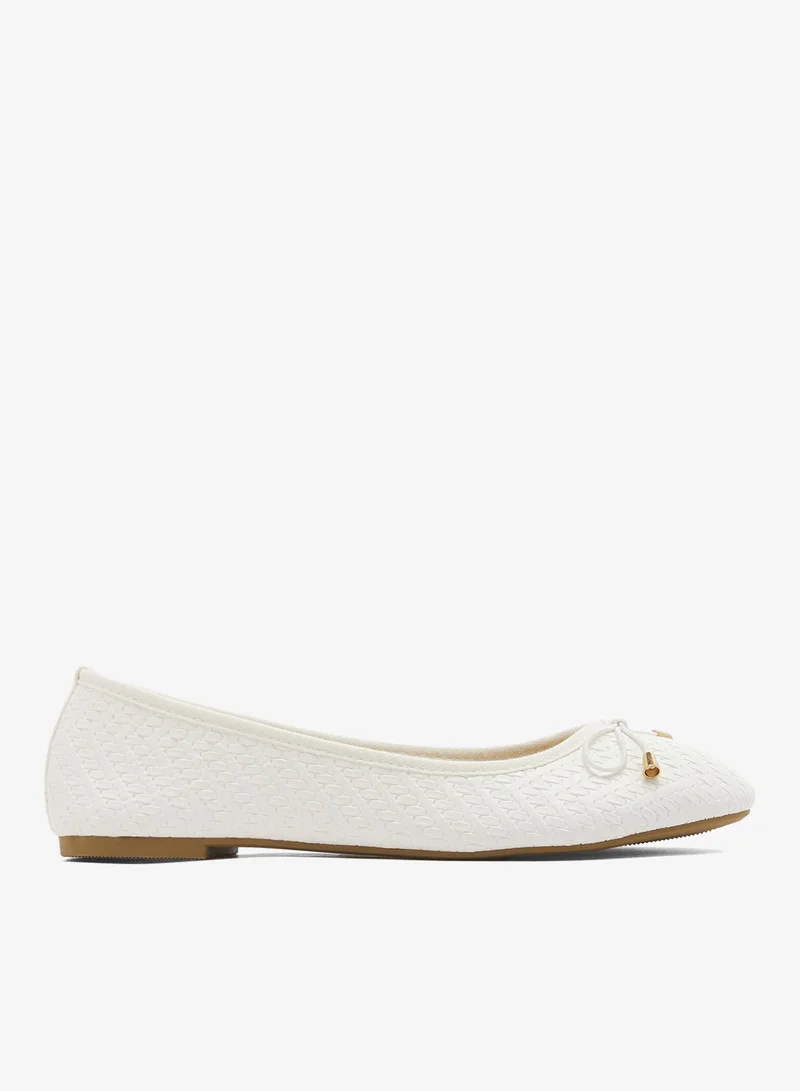 Ginger Textured Ballet Flats With Bow Detail
