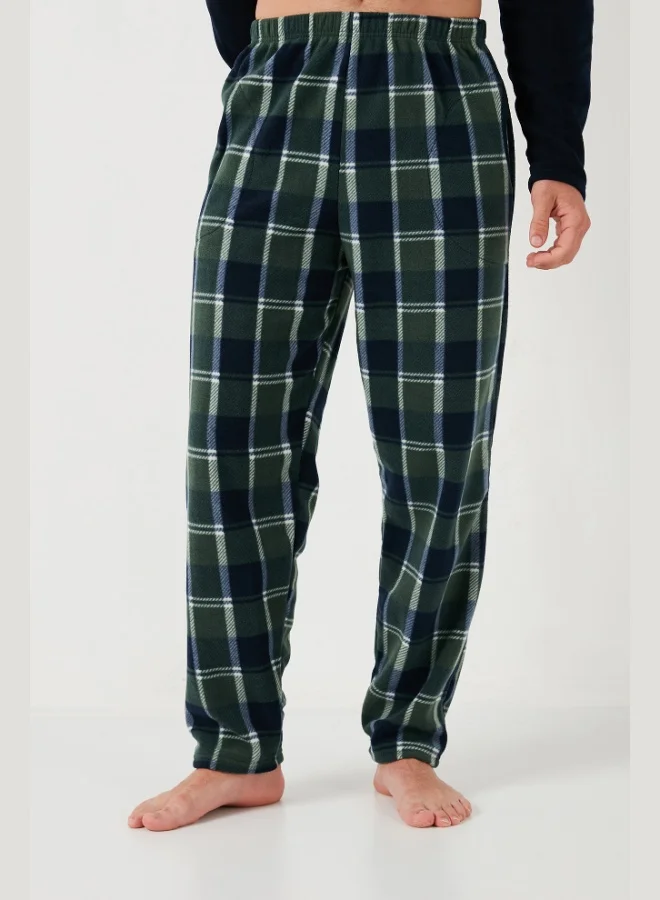 Buratti  Buratti Plaid Regular Fit Crew Neck Winter Polar Fleece Pajama Set Men's Pajama Set 609610013W4 for Men | Best Price UAE