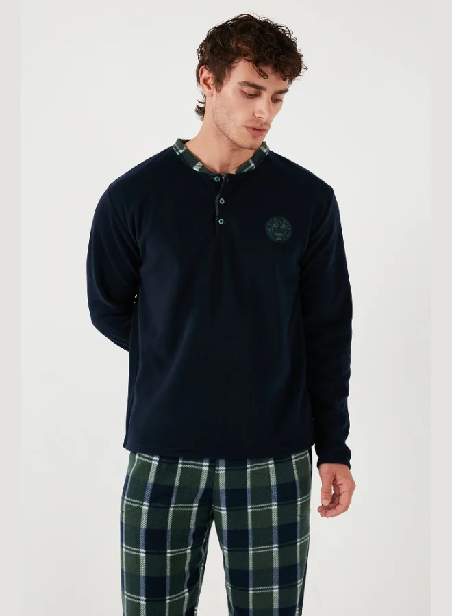 Buratti  Buratti Plaid Regular Fit Crew Neck Winter Polar Fleece Pajama Set Men's Pajama Set 609610013W4 for Men | Best Price UAE