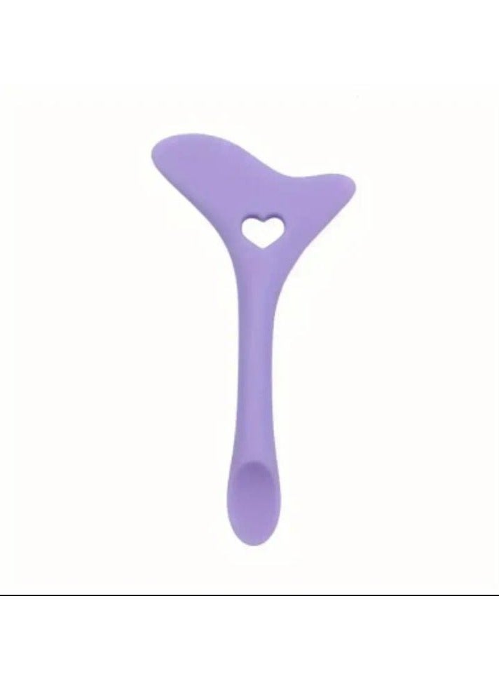 أداة مكياج من السيليكون (استنسل) بتصميم فريد يساعدك على رسم وتحديد الايلاينر والماسكرا لون بنفسجي - Image 1