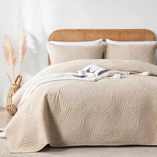OARAGE King Quilt Bedding Set Lightweight Soft Beige Bedspread Coverlet with Leaf Pattern,Ultrasonic Microfiber Bed Cover Set for All Season 3 Pieces (1 Quilt, 2 Shams) - Image 1