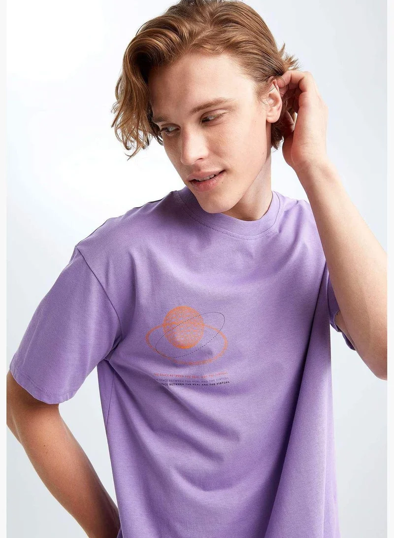 DeFacto Boxy Fit Short Sleeve Minimal Print T-Shirt