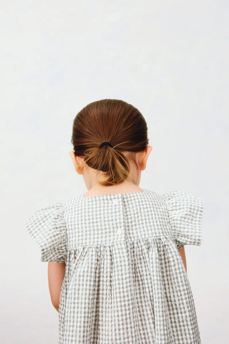 اتش اند ام فستان قطني بقصّة على شكل حرف A