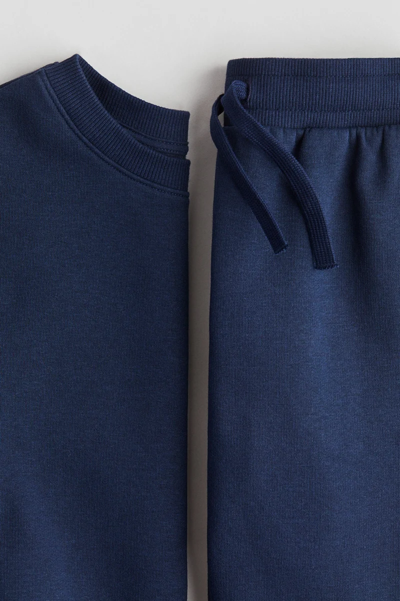 H&M 2-piece sweatshirt set