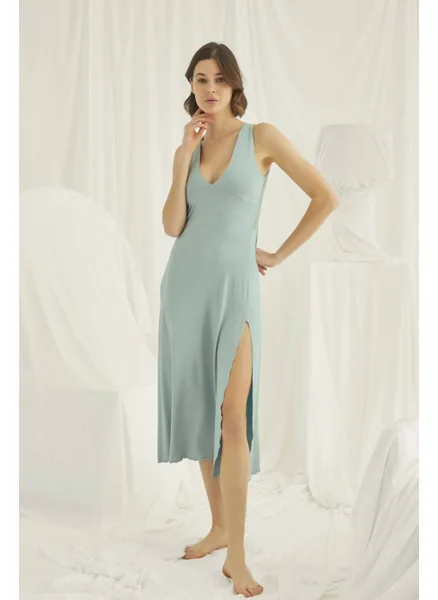 Monamise 18464 Women's Light Green Slit Low-Cut Nightgown