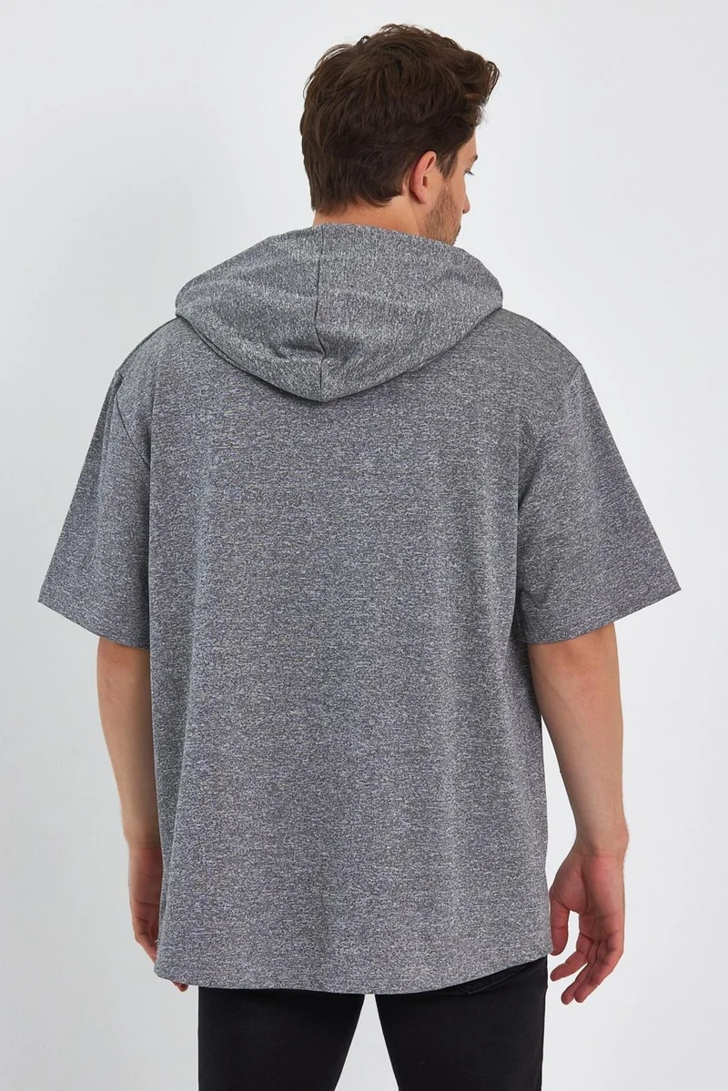 الكسندر جاردي Oversized Hooded T-Shirt (UN-0098)